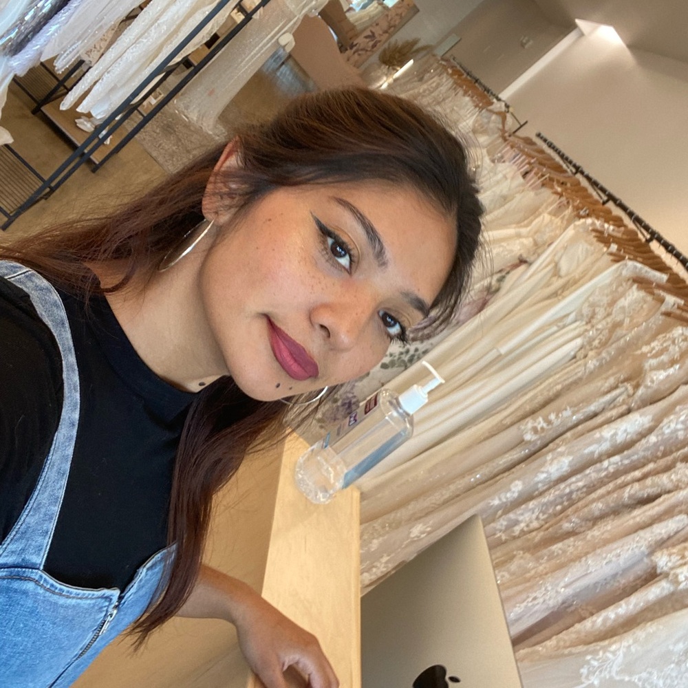 Meet your Posher, Samantha